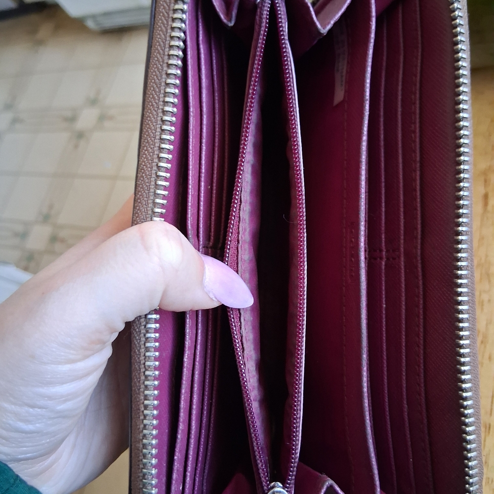 Coach Brown Signature Zip Wallet - Picture 7 of 7
